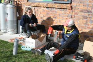 Drilling worm towers